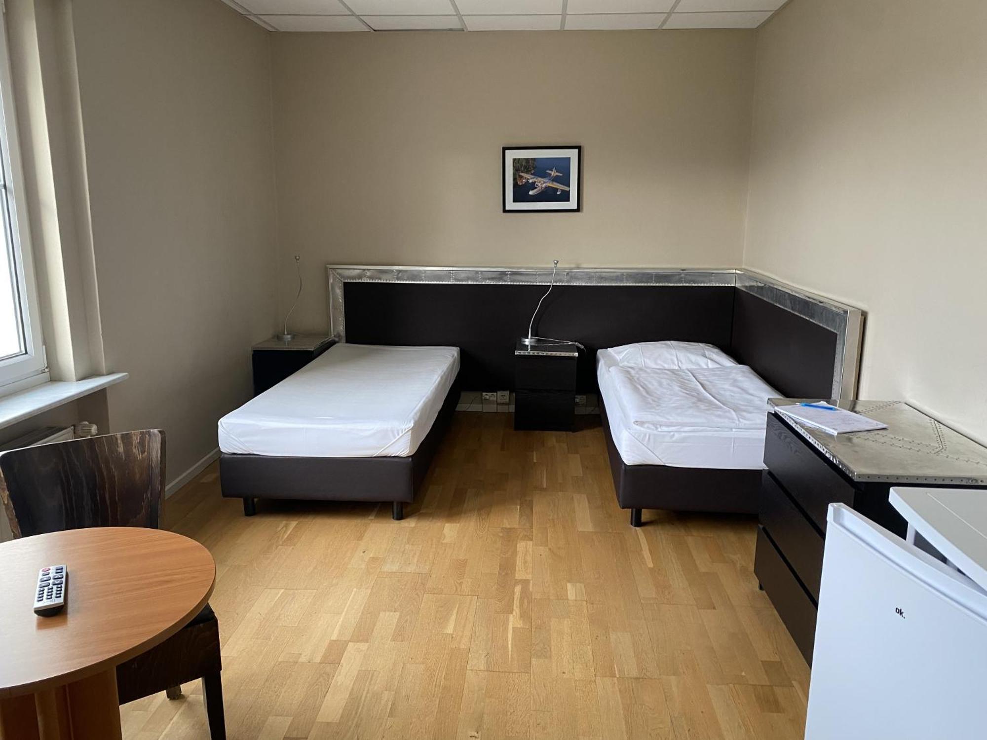Tower Lodge Trebbin Room photo